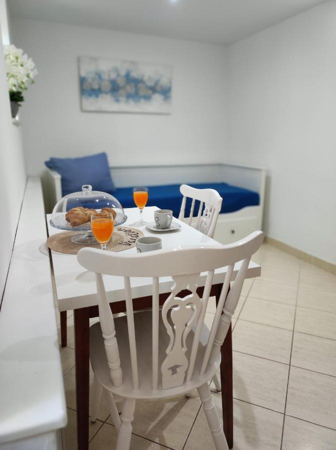 Stone House Lovric Apartment Kastela Bagian luar foto